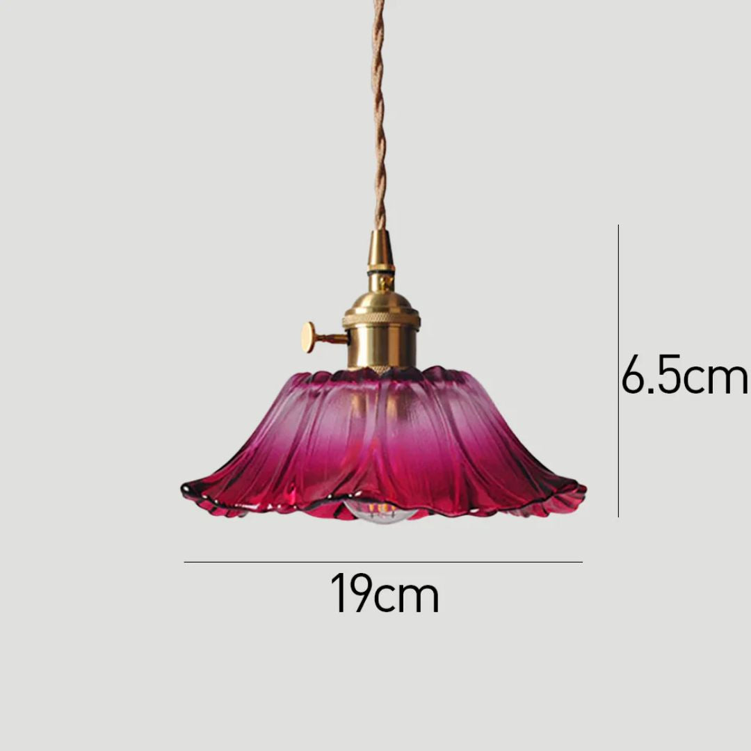 Lampa sufitowa – ciemnoczerwone szkło, w kształcie kwiatu, do jadalni lub jako dekoracja do salonu