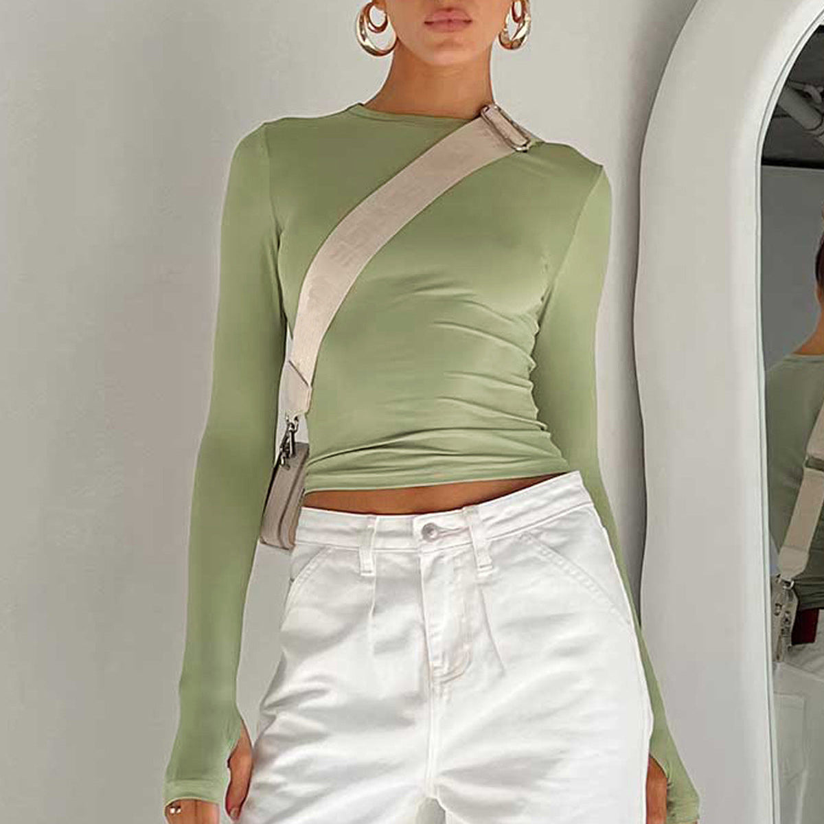 Dame Crop Top i Stretch med Lange Ærmer