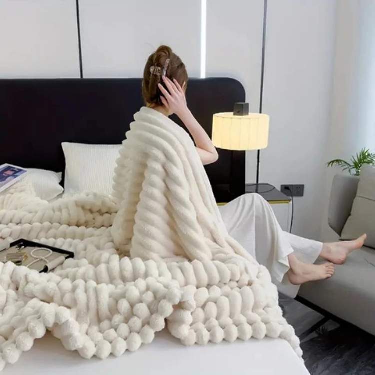 Cuddly Plush Fur Blanket – Light Warm and Elegant Comfort 4
