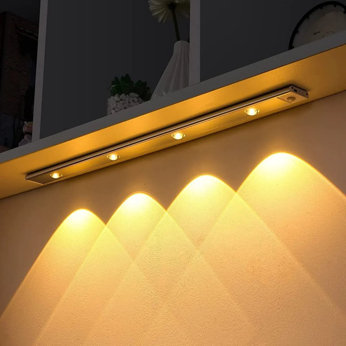 LED Lysbar med Bevægelsessensor - Opladbar, Børstet Aluminium