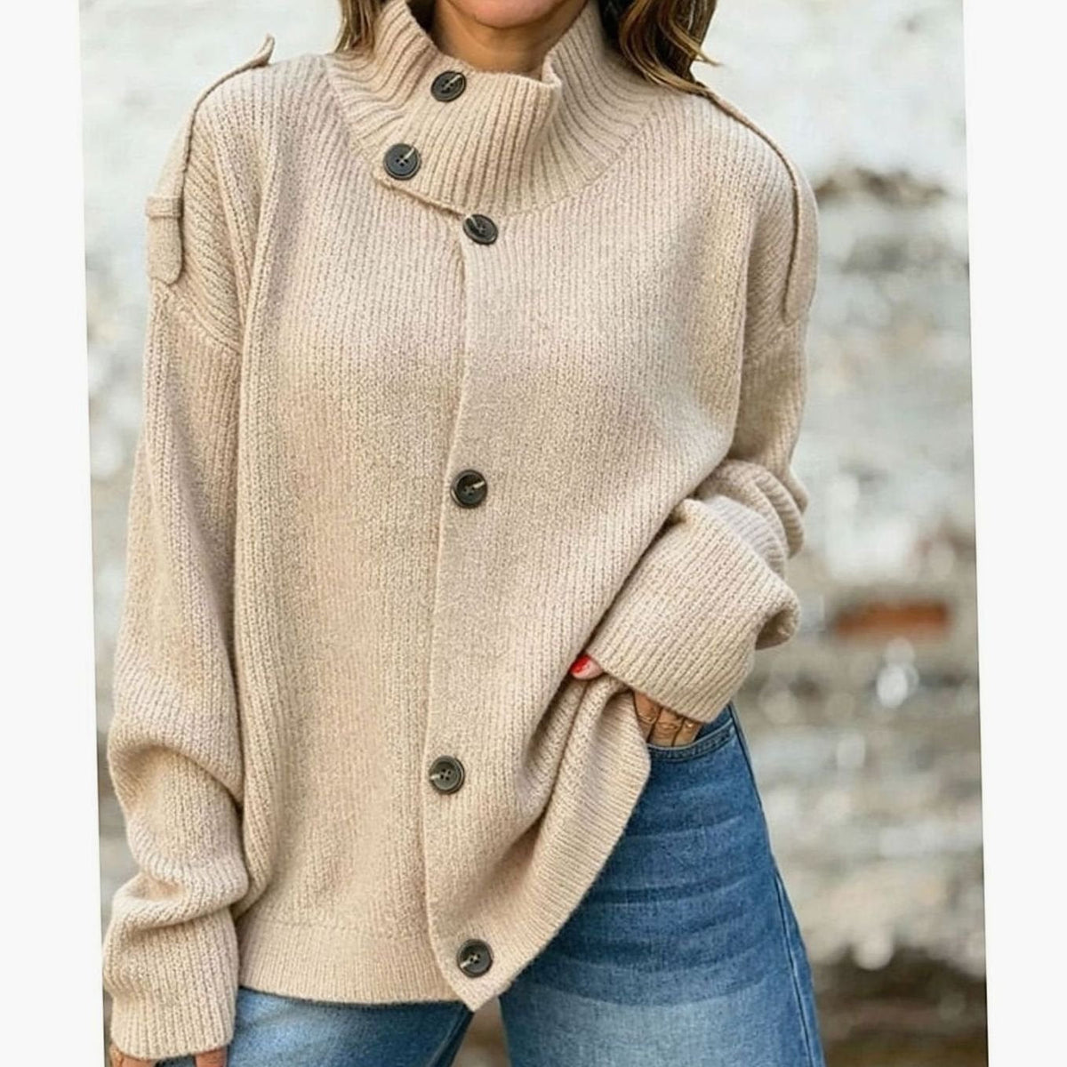 Dame Cardigan Oversized med Knaplukning og Stå-krave