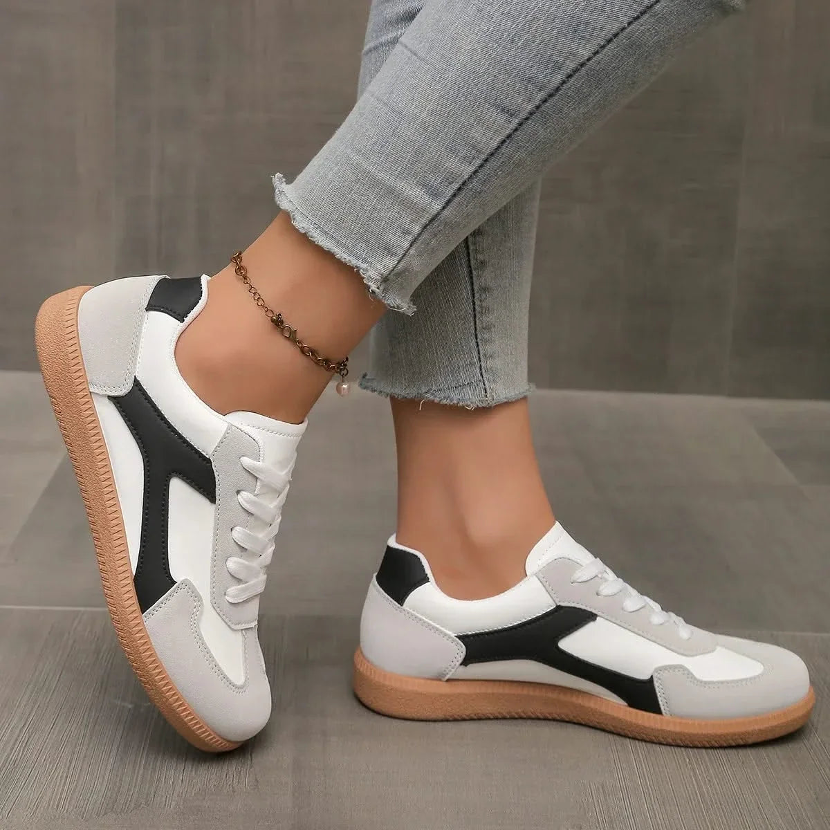 Dame Sneakers i Læder med Gummisål