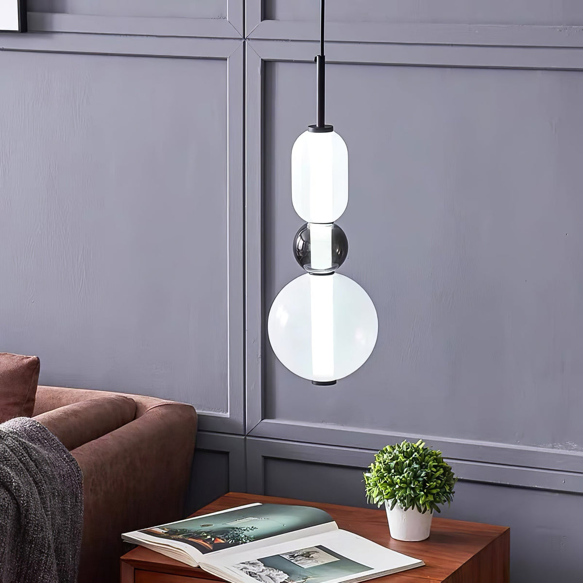 Hængelampe i Farvet Glas – Moderne Glasdesign
